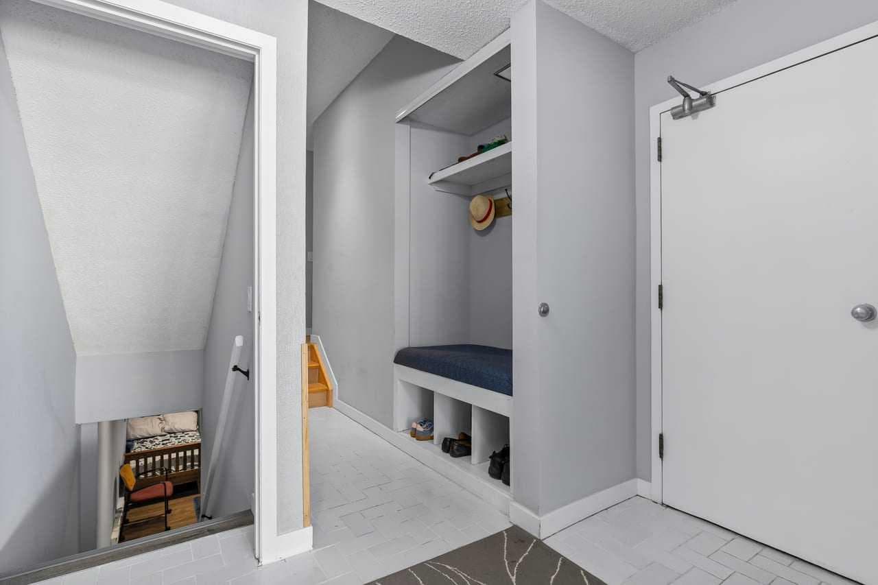 12, 10001 Brookpark Boulevard SW — photo 4