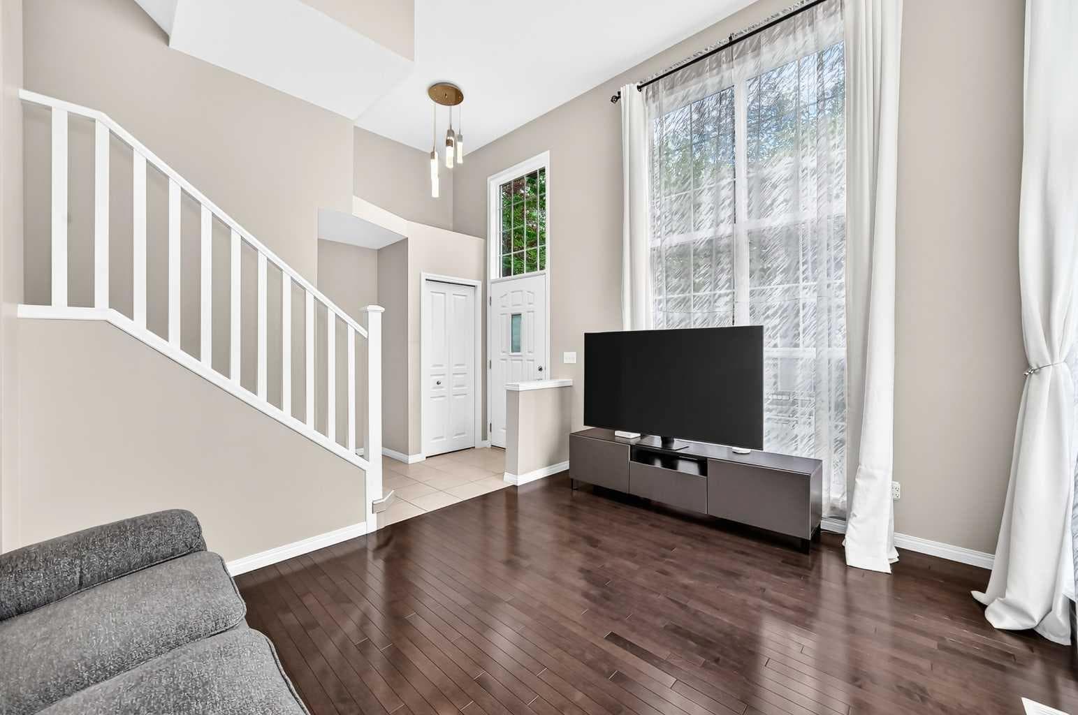 1102 Cranford Court SE — photo 4