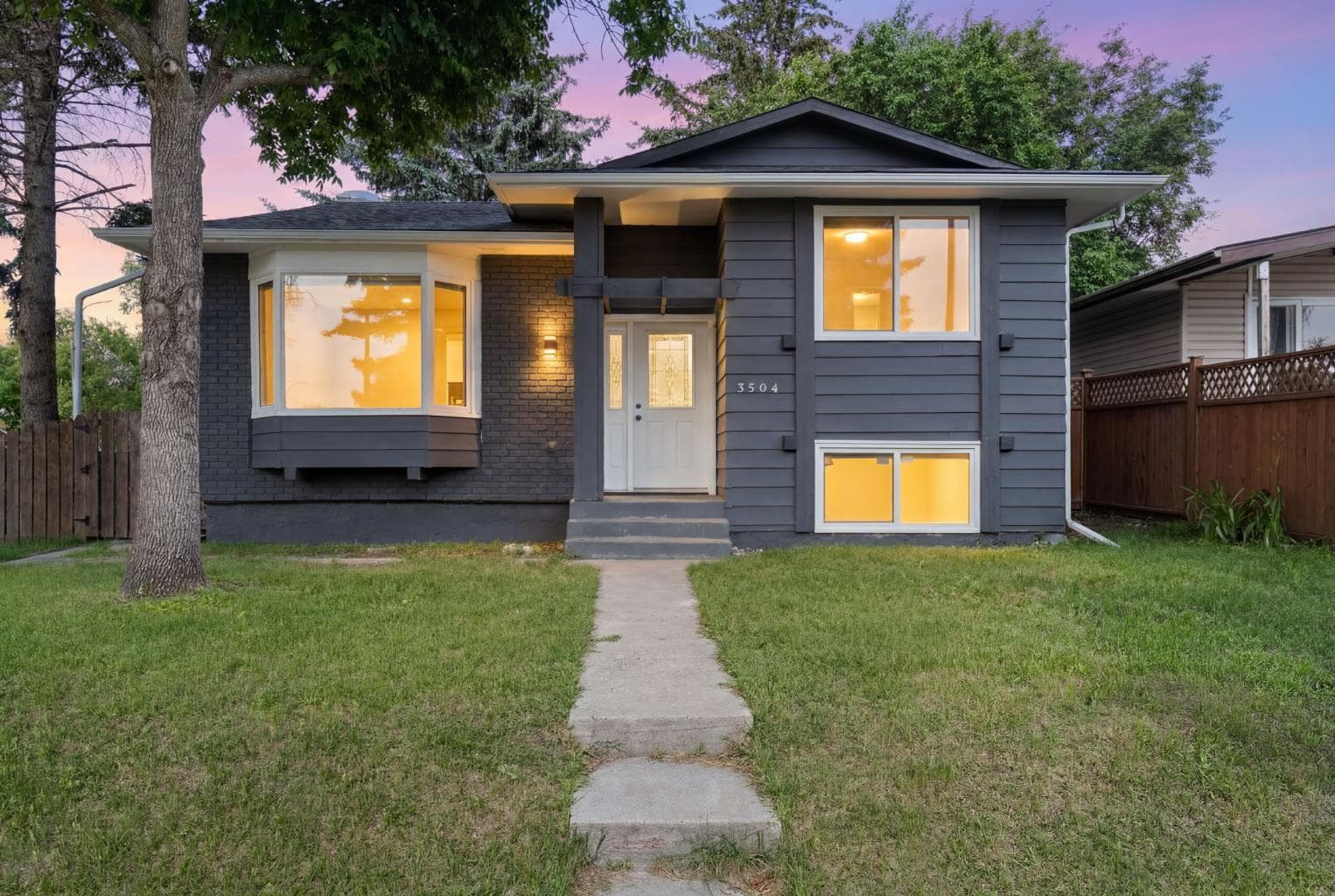 3504 33 Street SE — photo 1