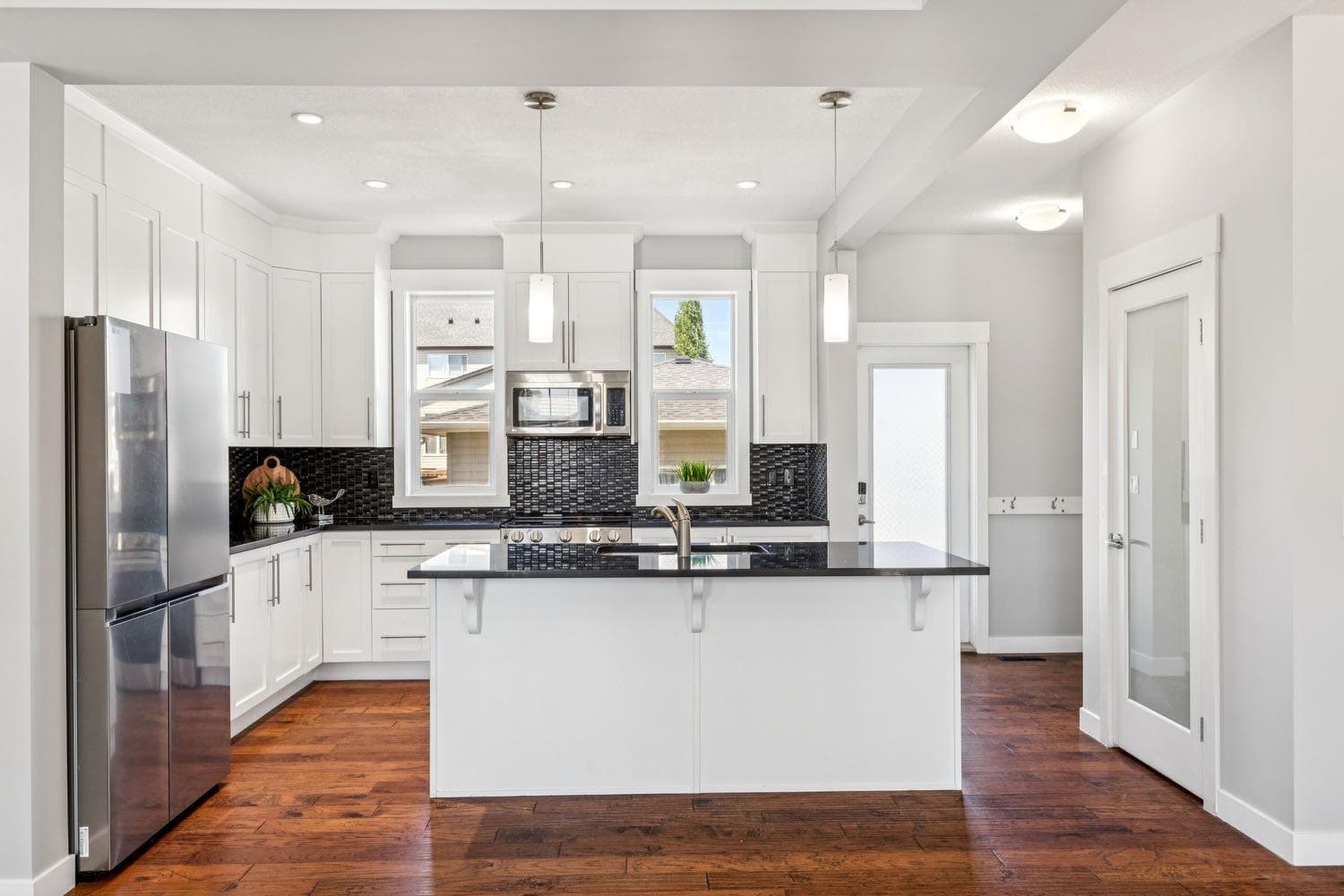 145 Rainbow Falls Glen — photo 3