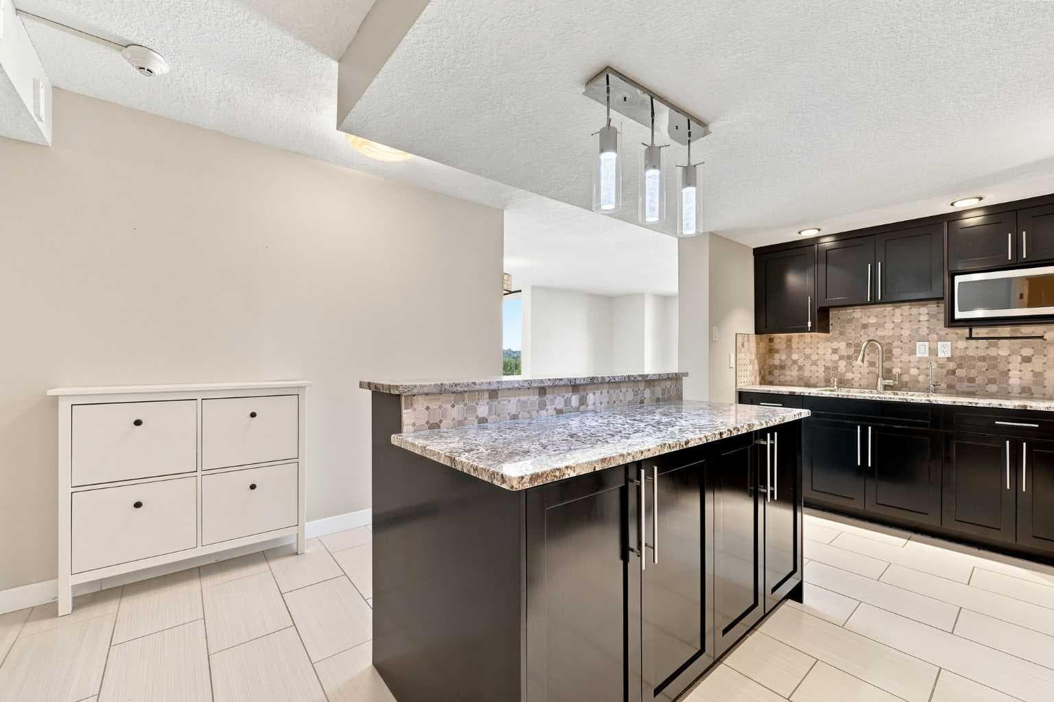 606, 1100 8 Avenue SW — photo 4