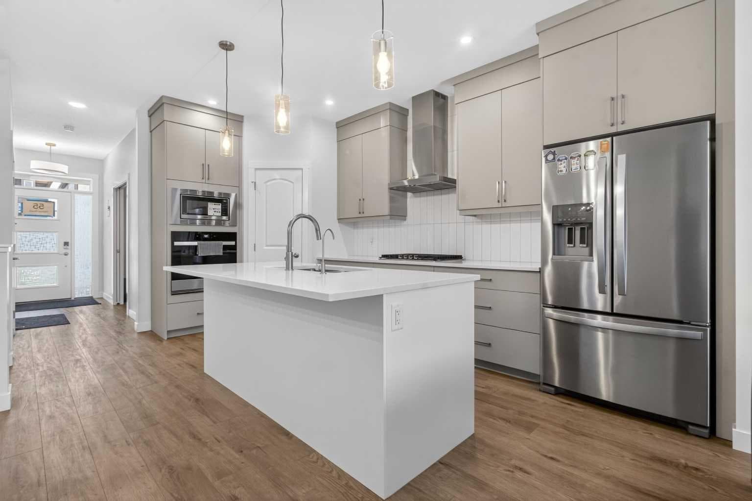 55 Herron Street NE — photo 1