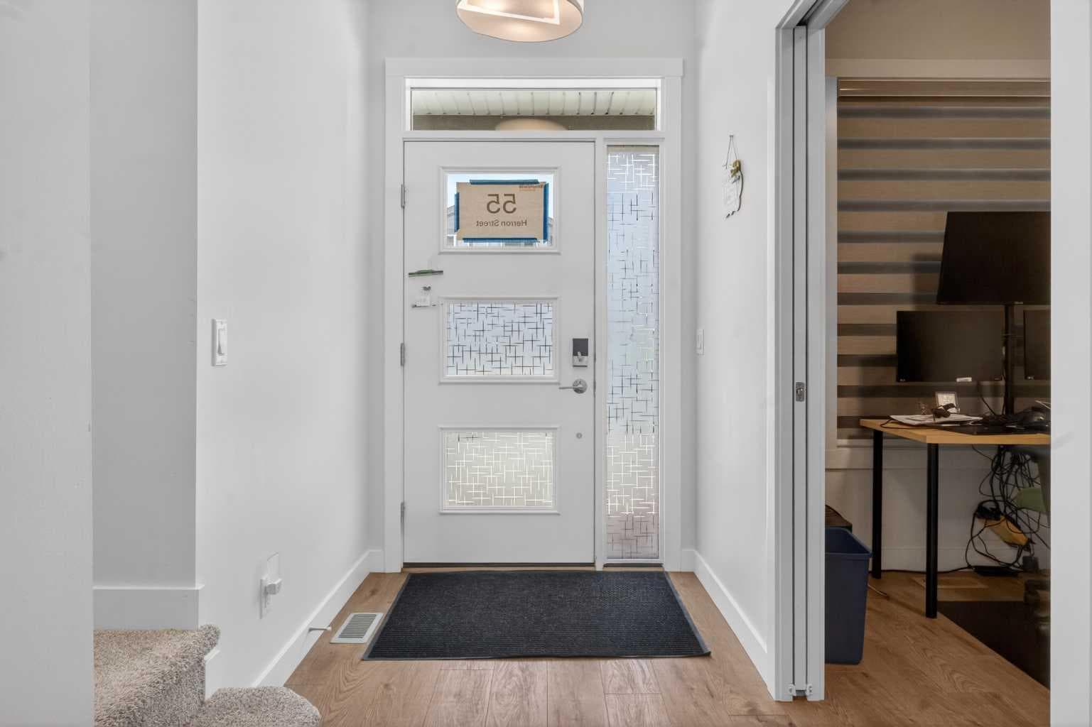 55 Herron Street NE — photo 3