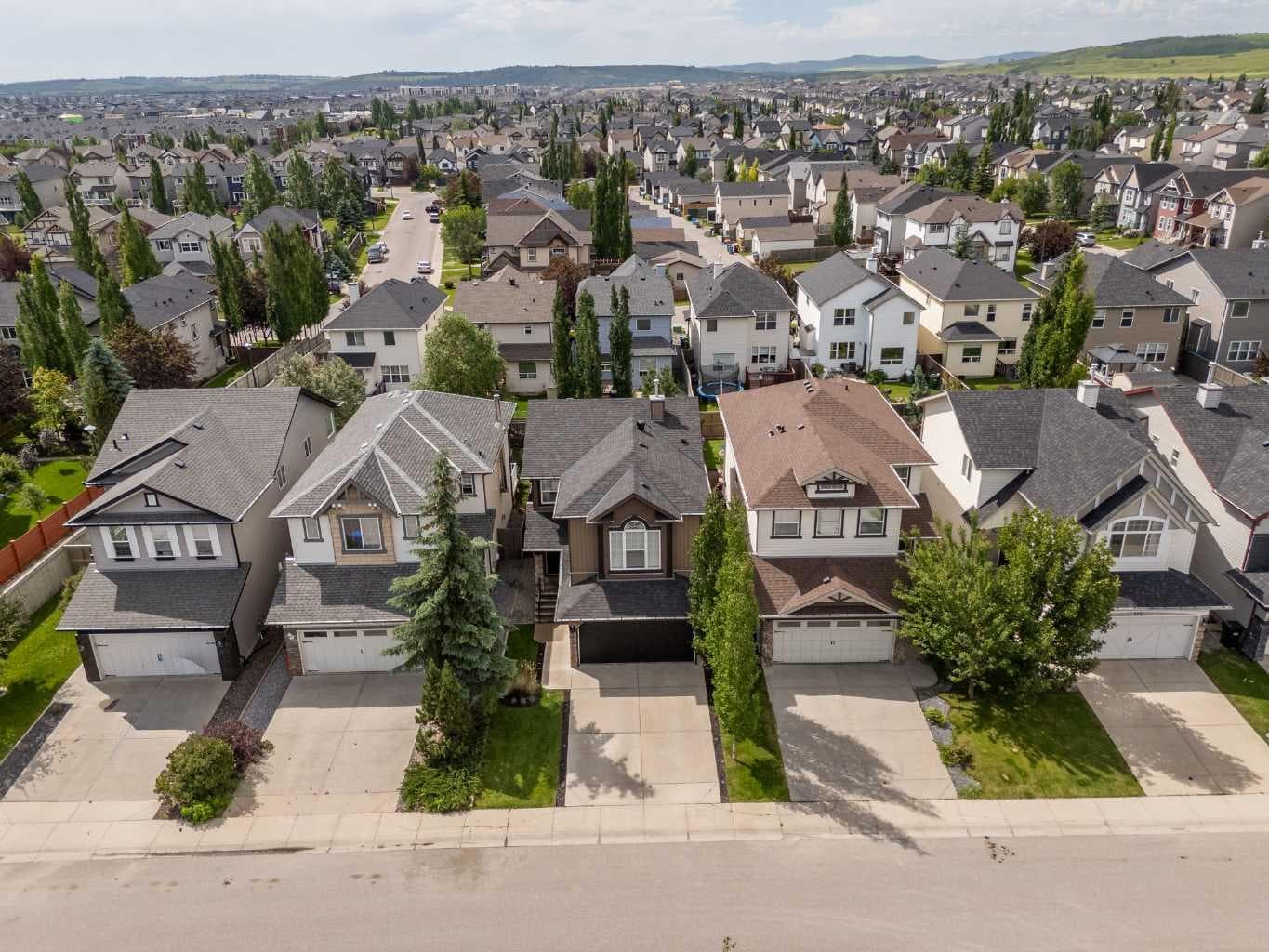 164 Silverado Range Close SW — photo 3