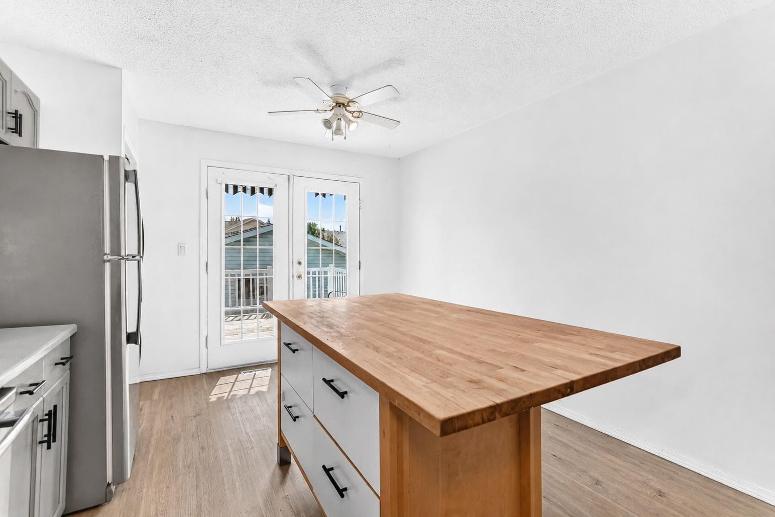 95 Eversole Crescent — photo 4