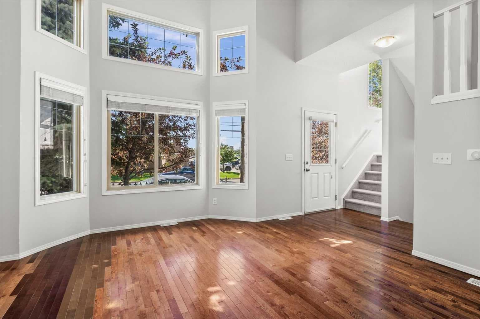 168 153 Avenue SE — photo 5