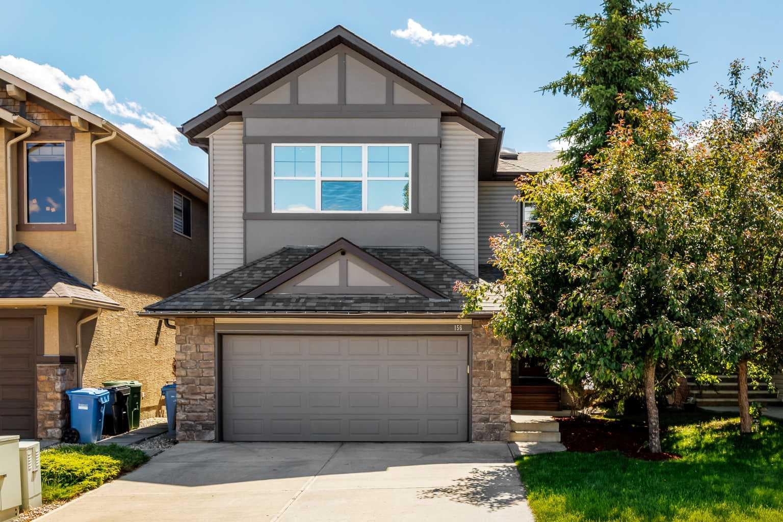 Detached in Evergreen