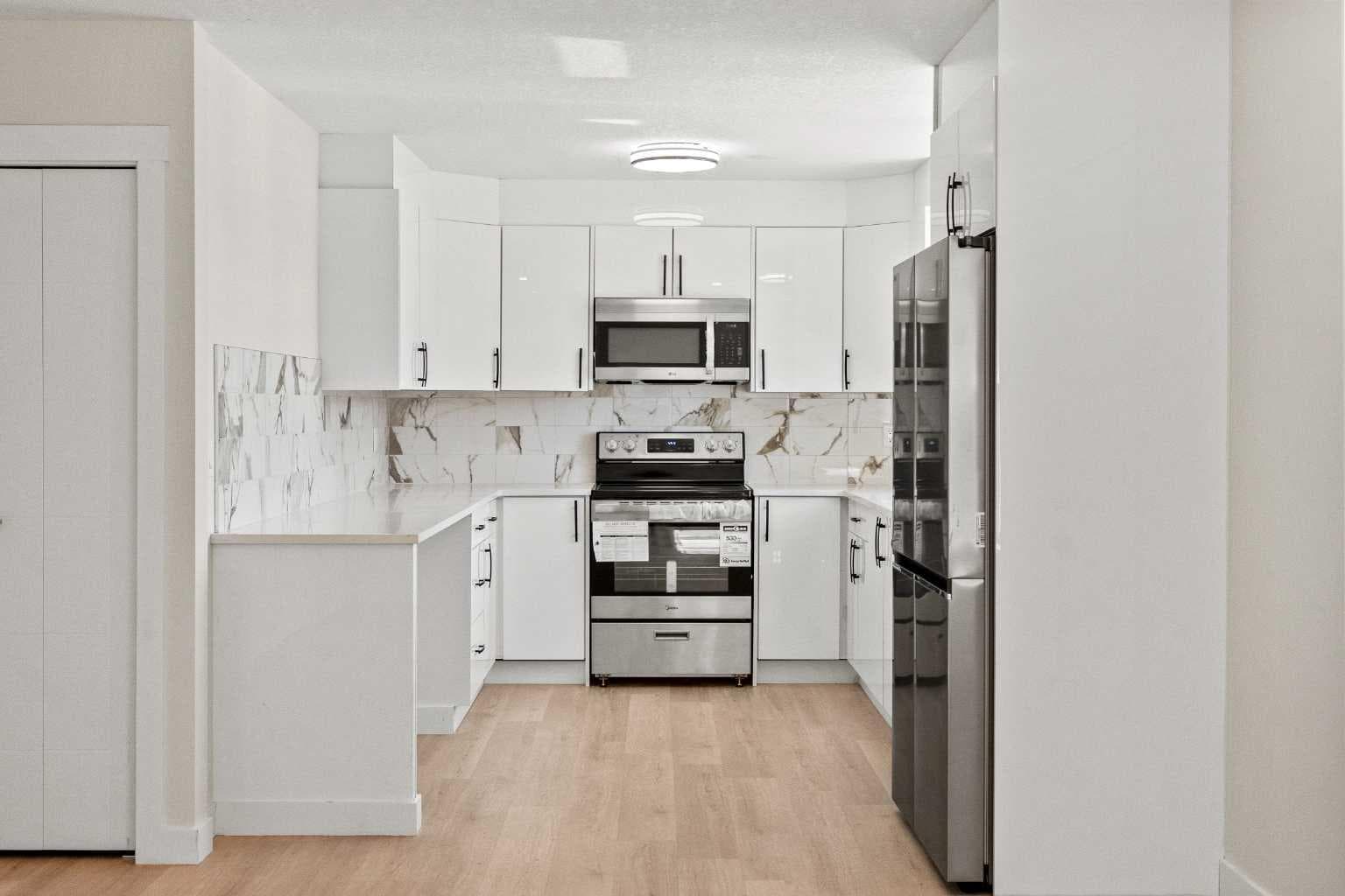 3116 39 Street SE — photo 5