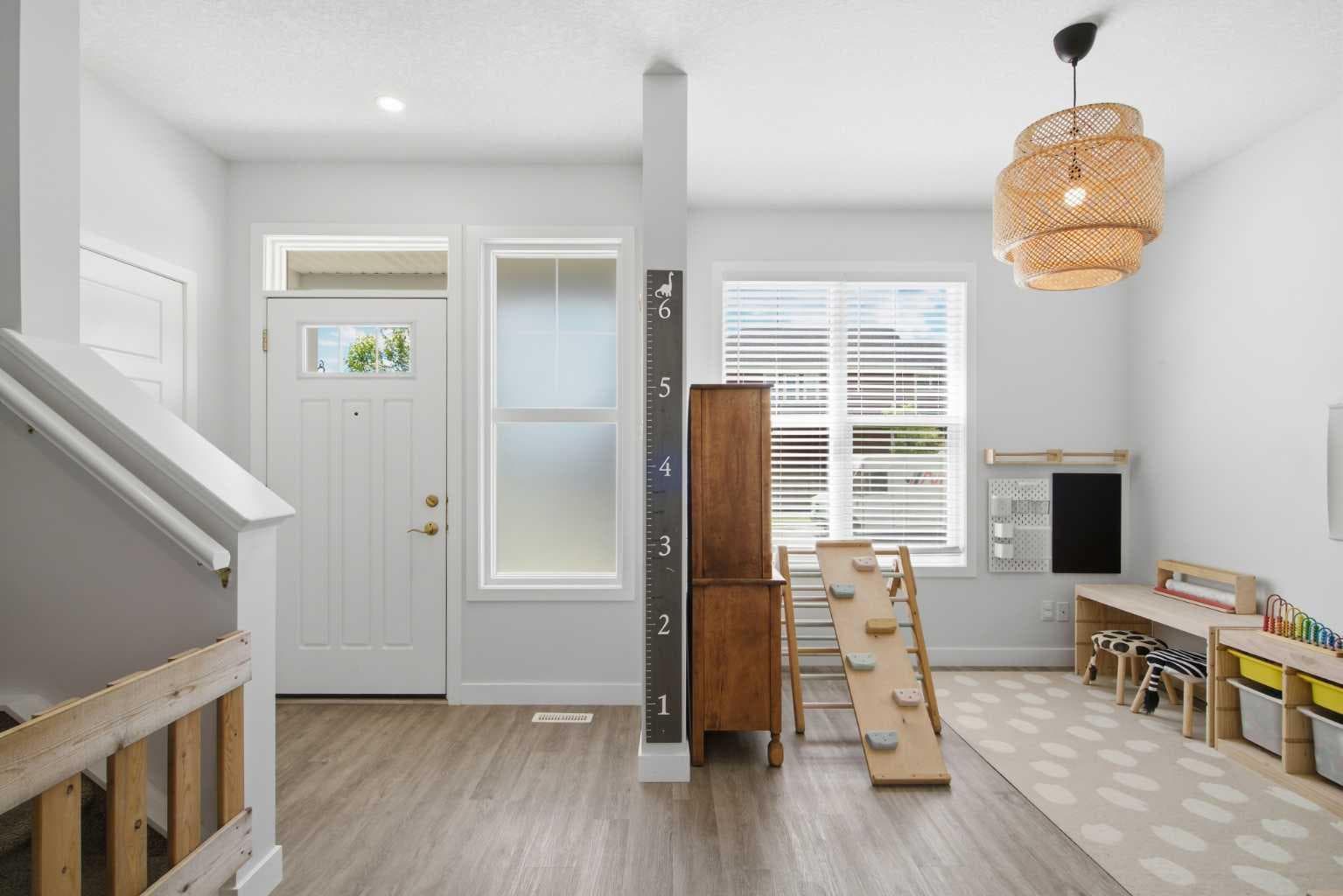 406 Masters Road SE — photo 4