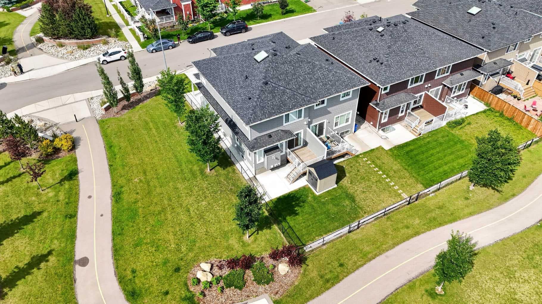125 Redstone Common NE — photo 4