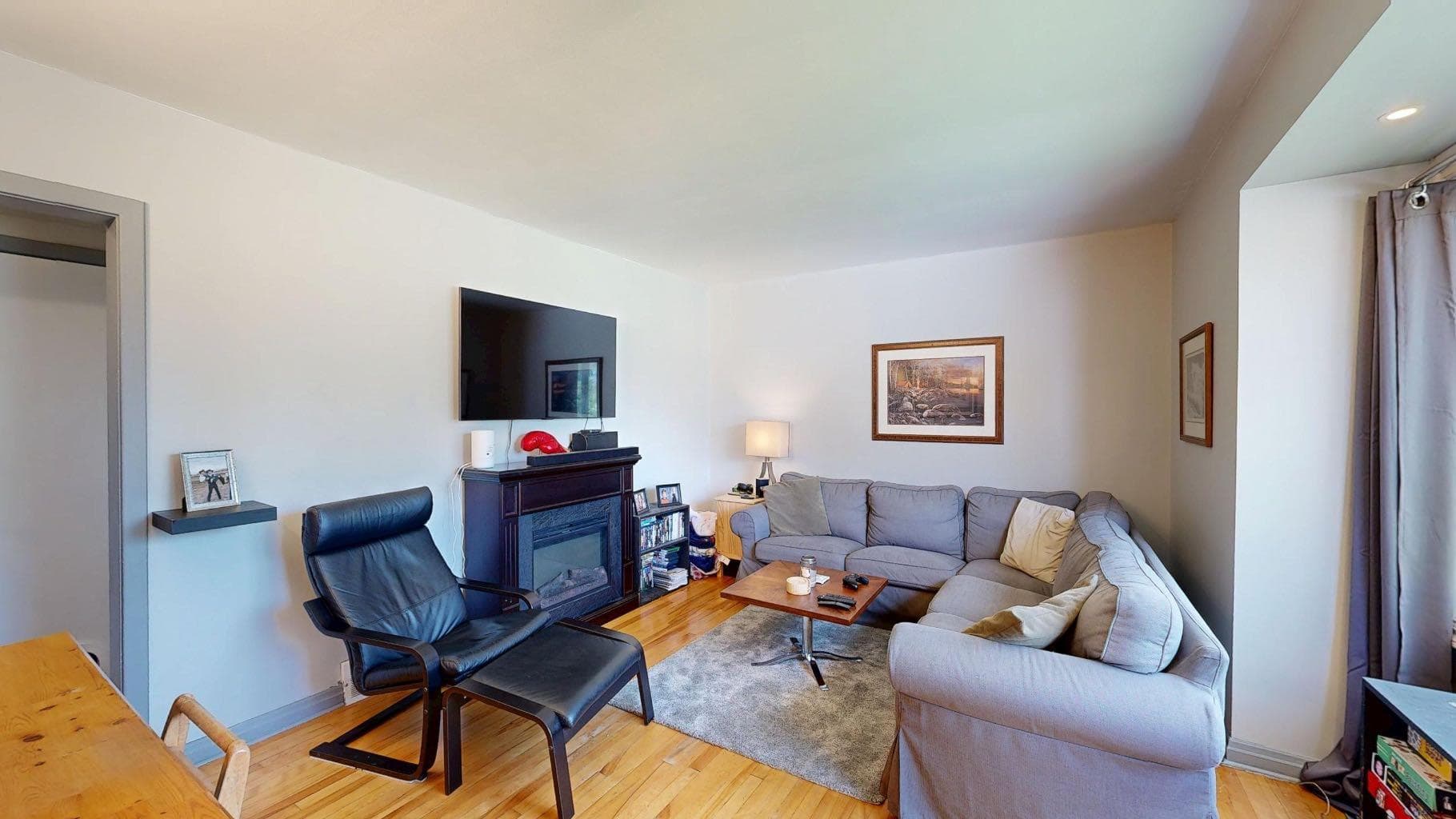 5031 54 Avenue — photo 3