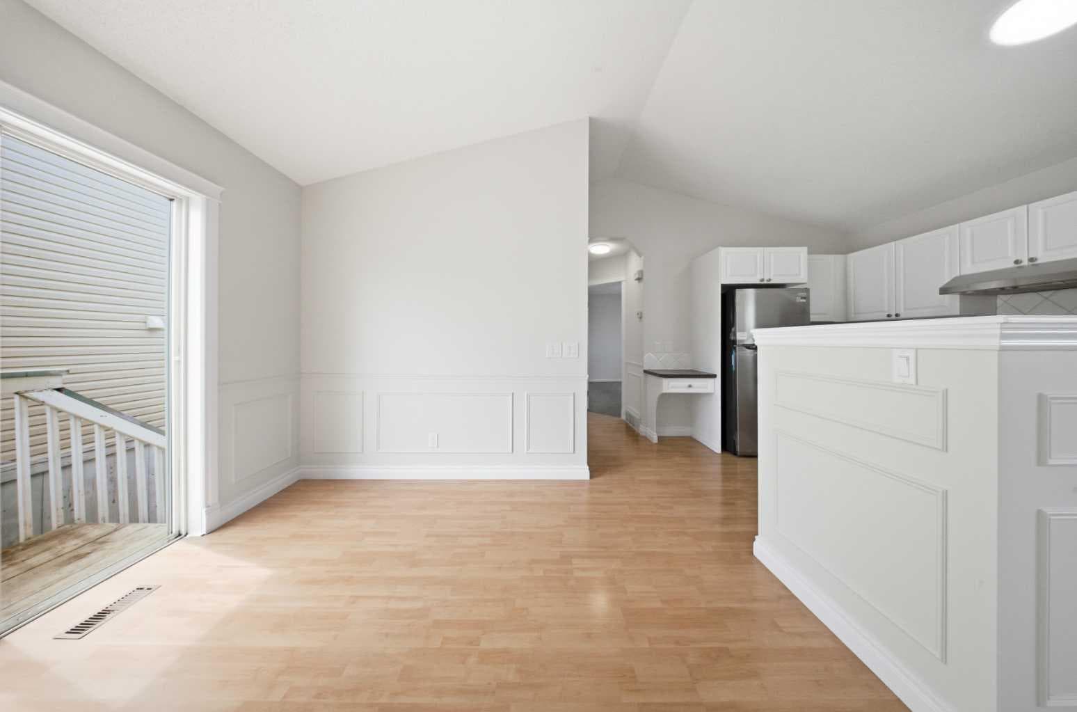 33 MARTIN CROSSING Green NE — photo 4