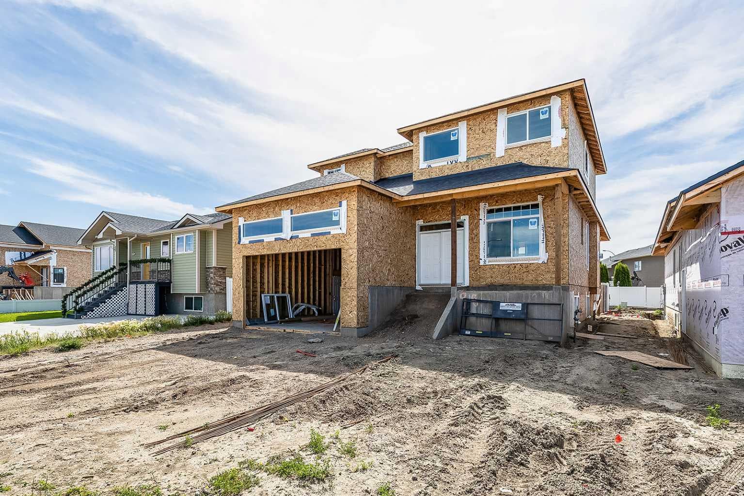 918 Memorial Drive SE — photo 3