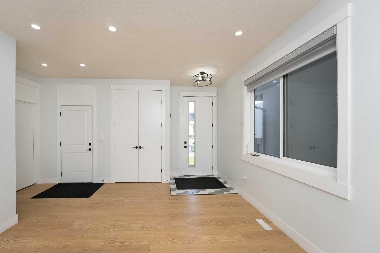 4831 87 Avenue NE — photo 3