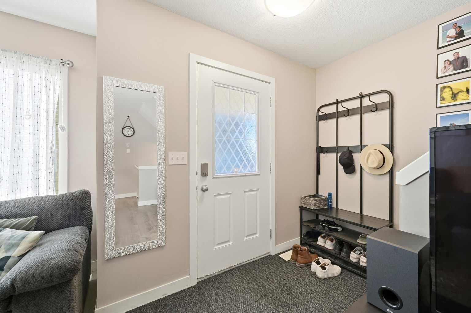 903, 250 Sage Valley Road NW — photo 3