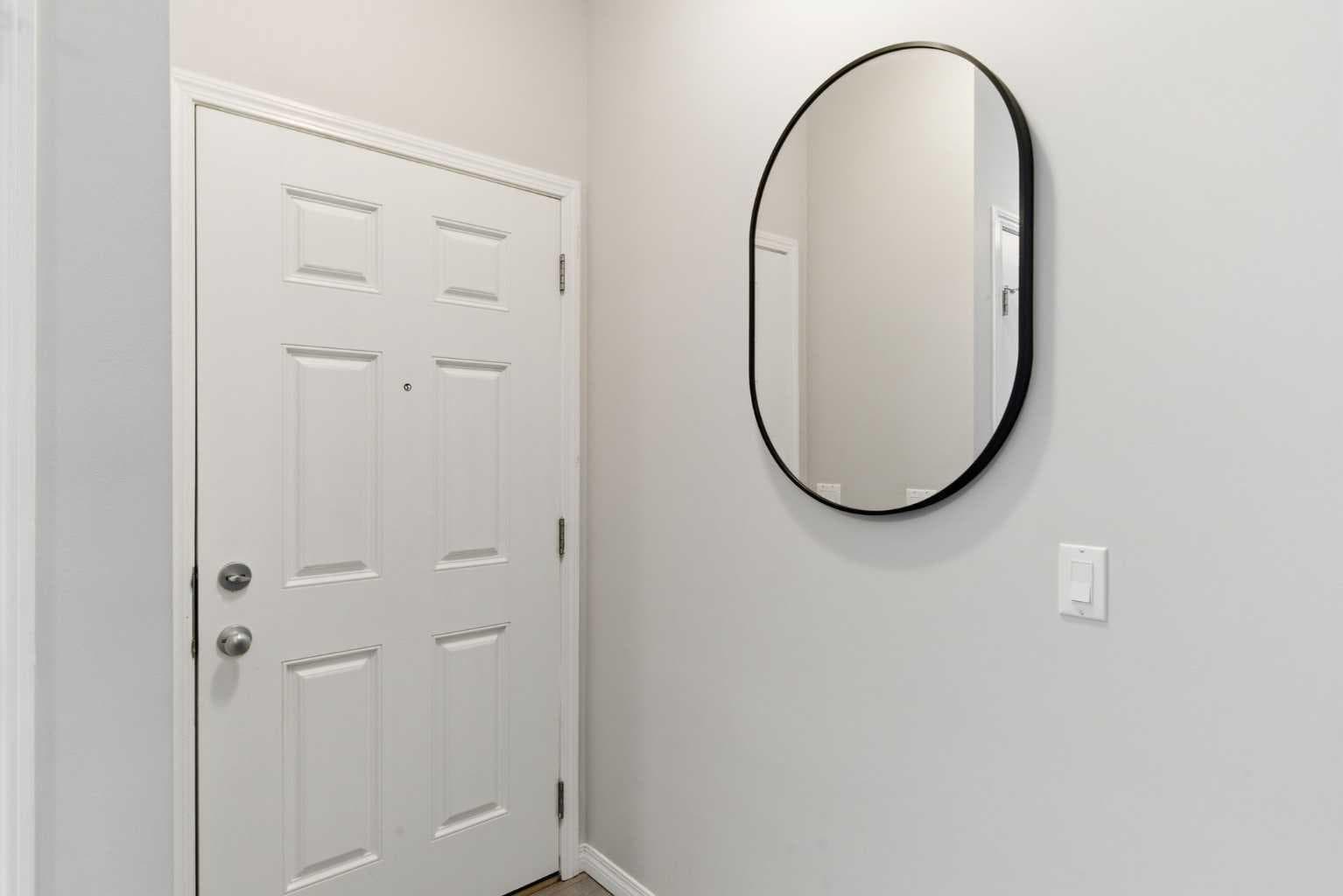317 Sandford Place NW — photo 2