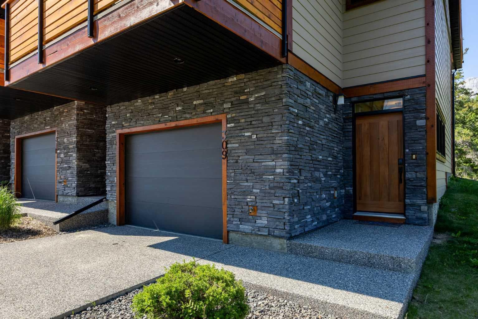 309 Riva Place — photo 3