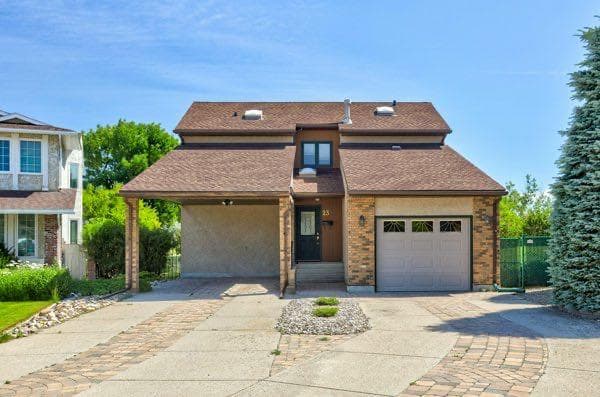 23 Niska Place W — photo 1