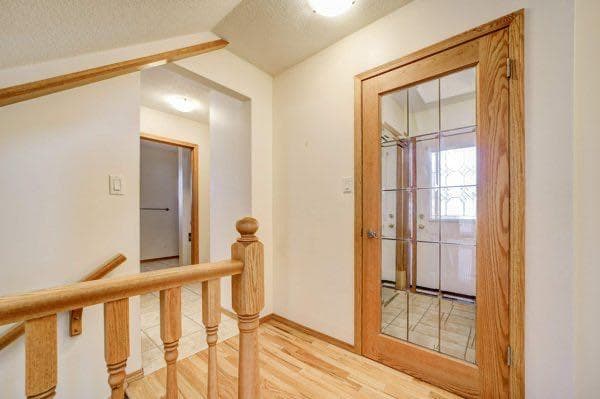 23 Niska Place W — photo 4