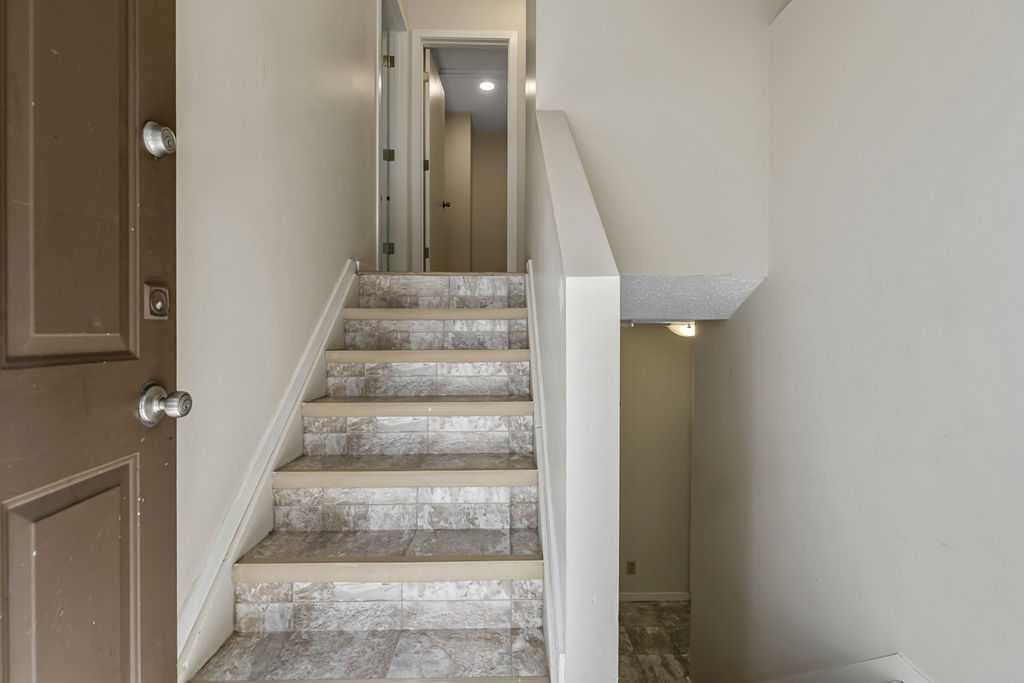 122 Bergen Road NW — photo 3