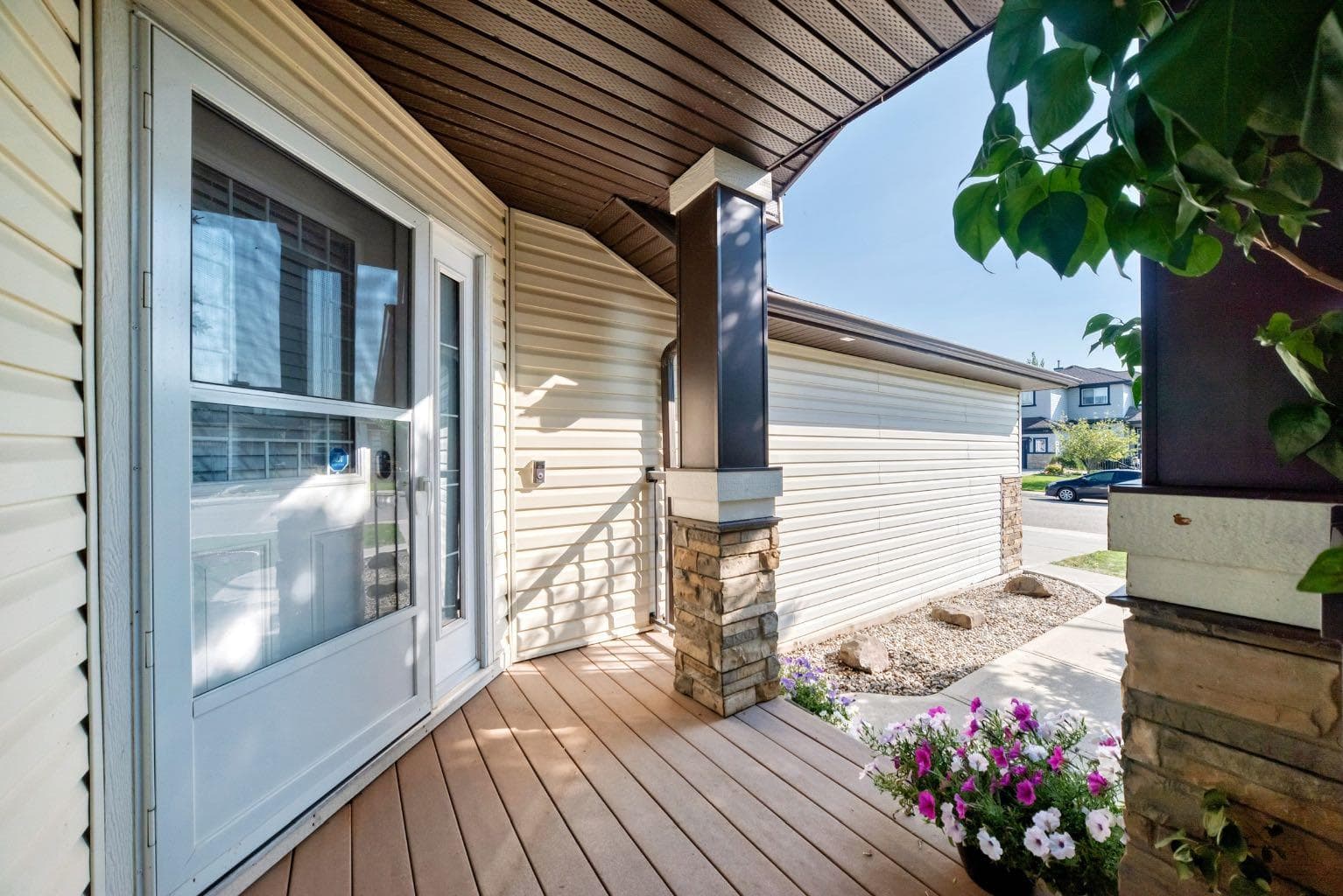 142 Strathmore Lakes Place — photo 3