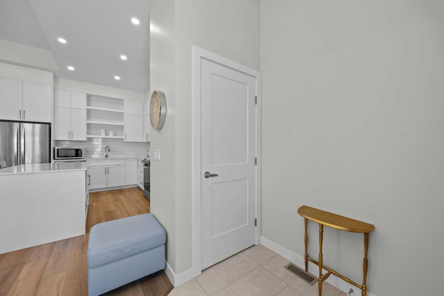 54 Iris Crescent — photo 4