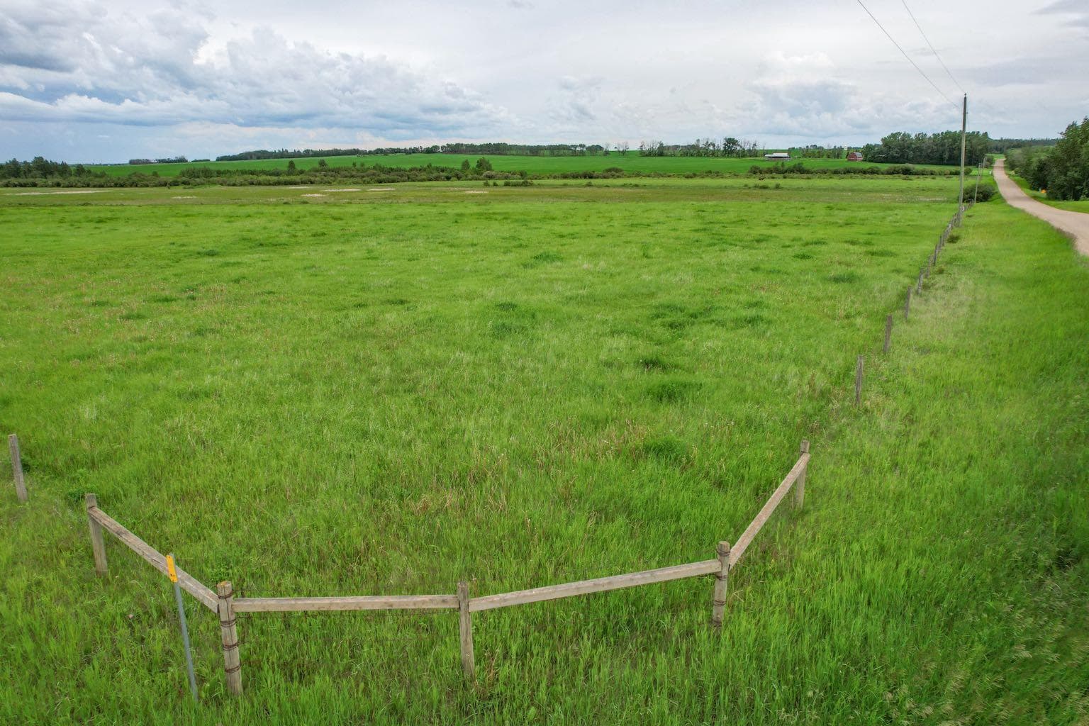 Range Road 261 — photo 3