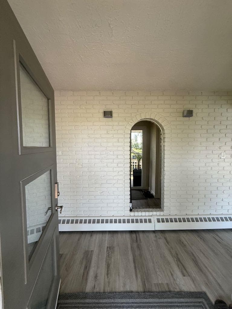 3733 21 Avenue S — photo 2