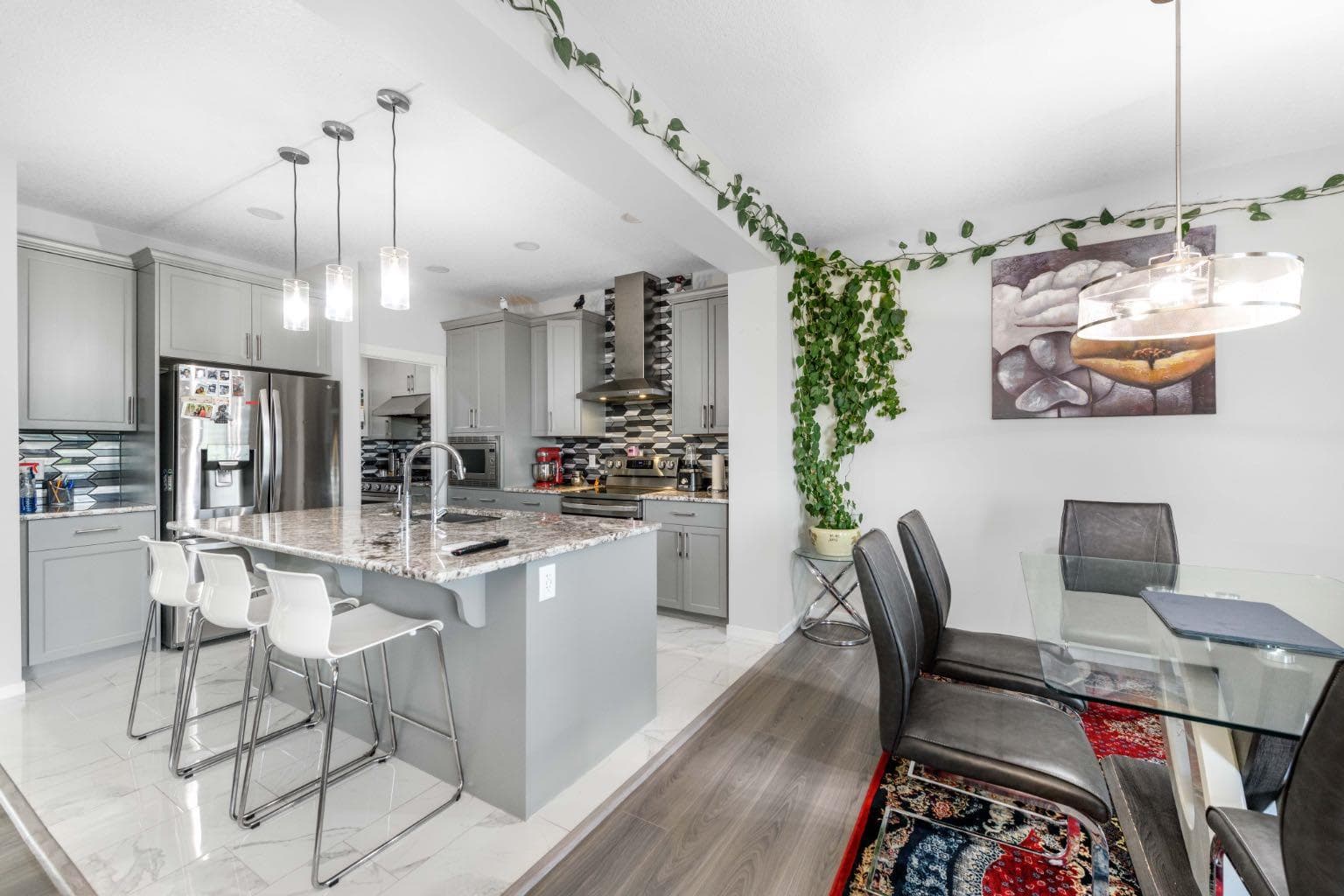 983 Corner Meadows Way NE — photo 3