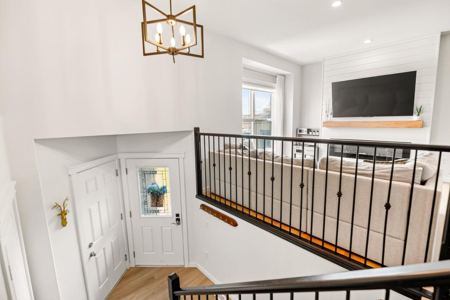 17 Alderwood Close — photo 3