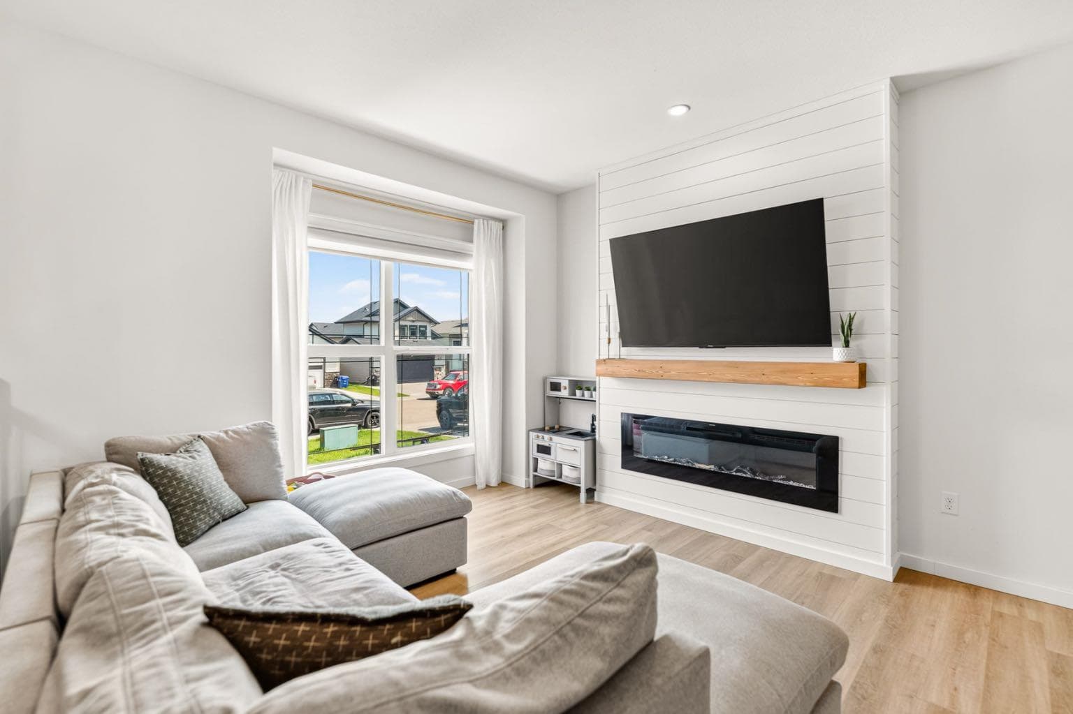 17 Alderwood Close — photo 4