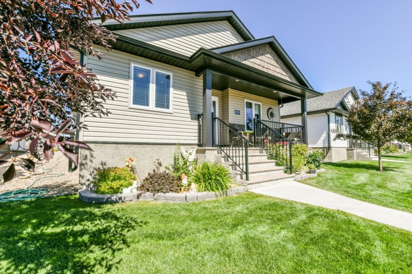 159 Chartwell Row SE — photo 3