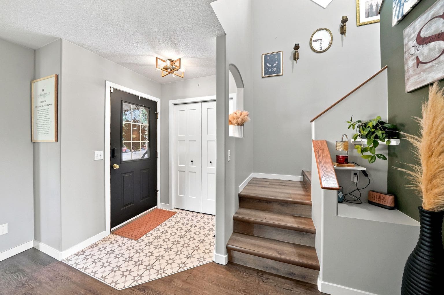 48 Country Ridge Close — photo 3