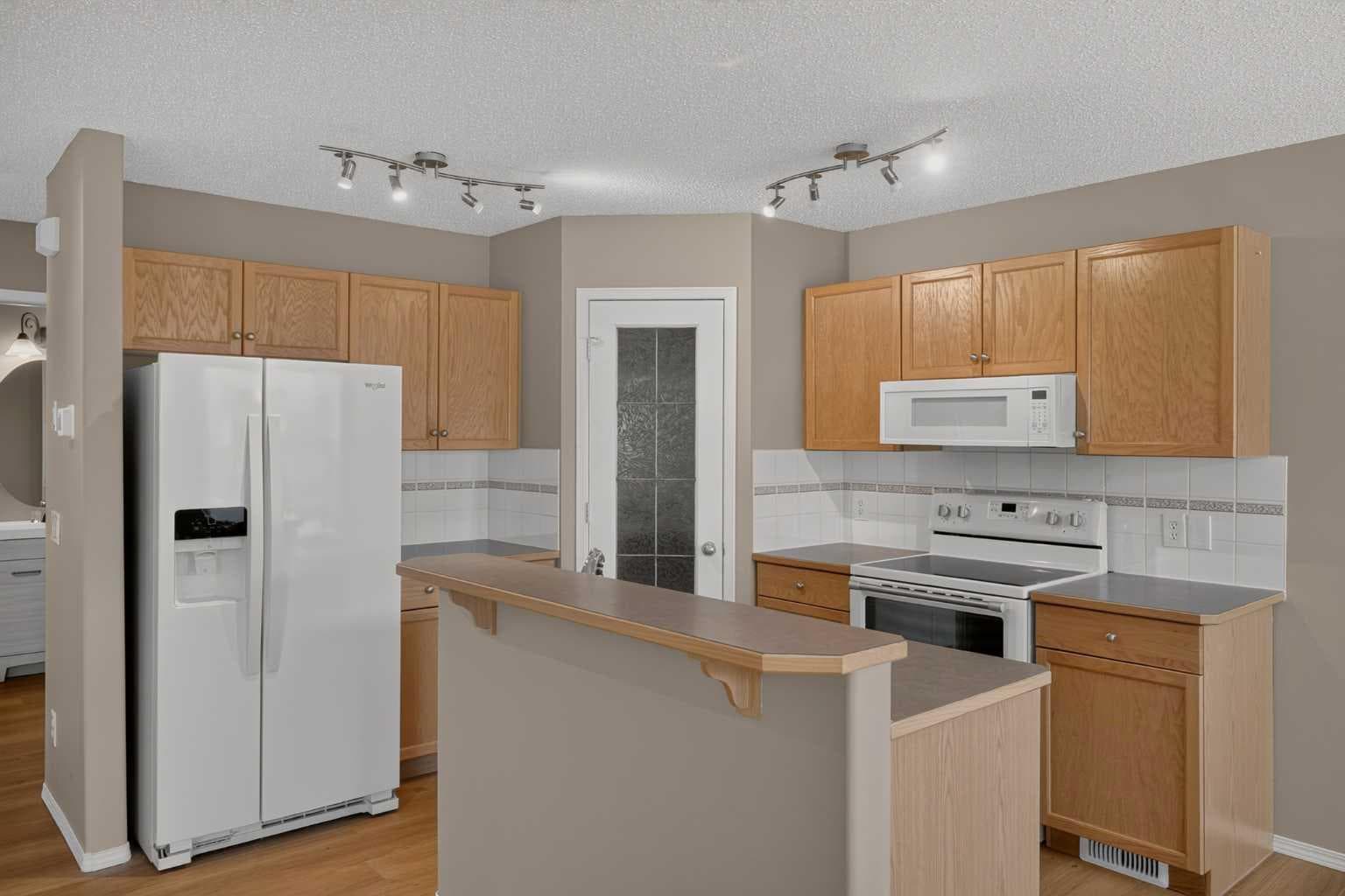 59 Silver Springs Way NW — photo 3