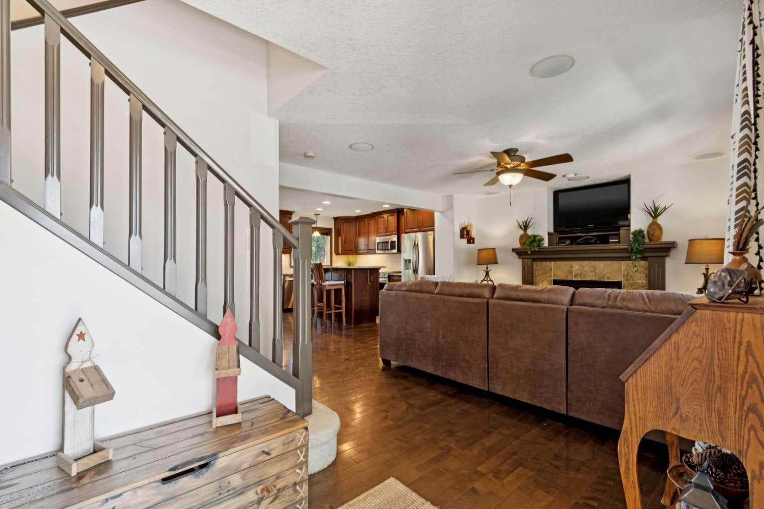 316 Prestwick Terrace SE — photo 4