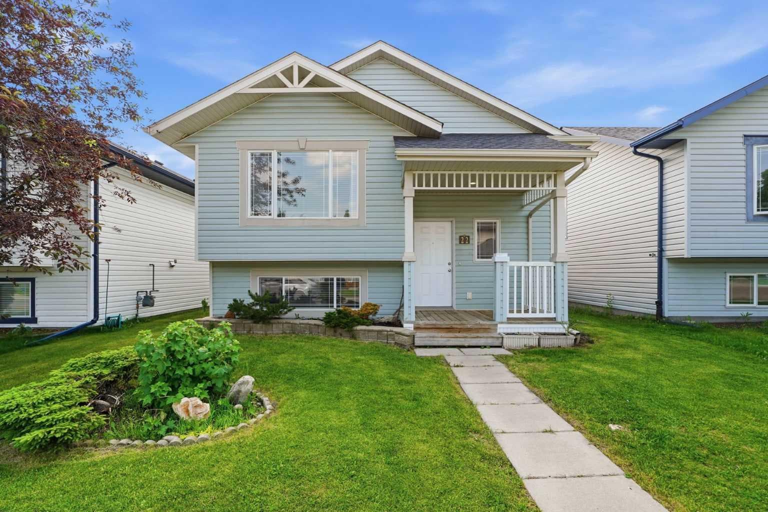 22 Lanterman Close — photo 3