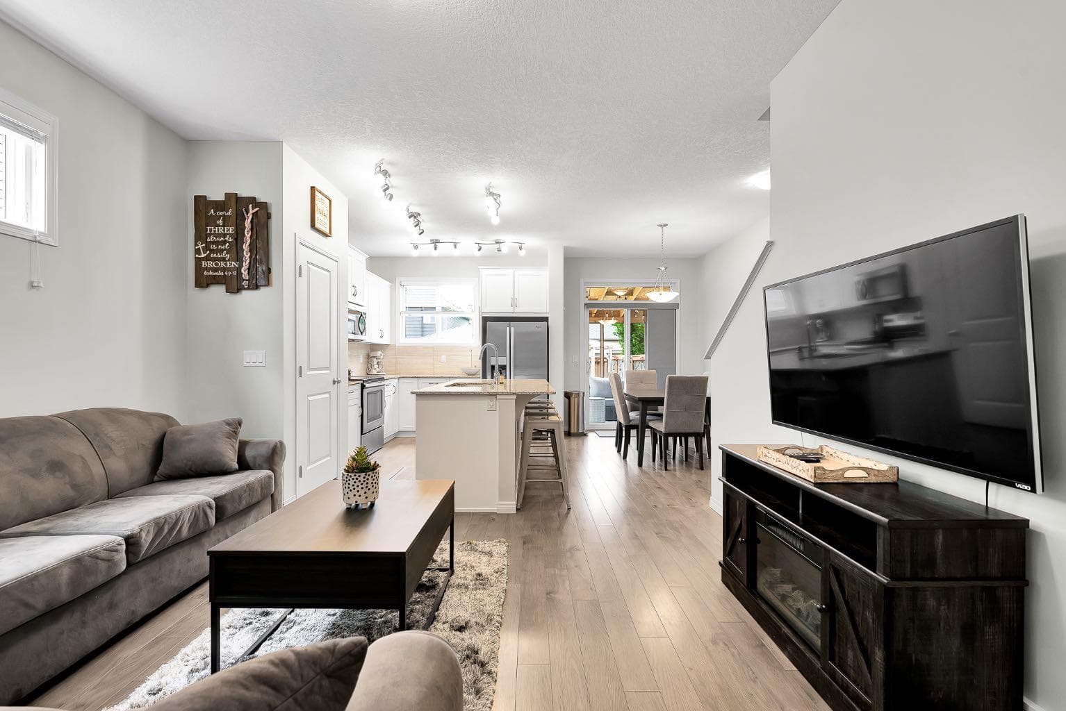 40 Legacy Glen Street SE — photo 4