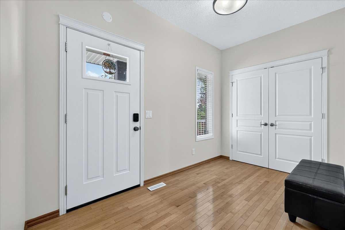 121 Springmere Road — photo 5
