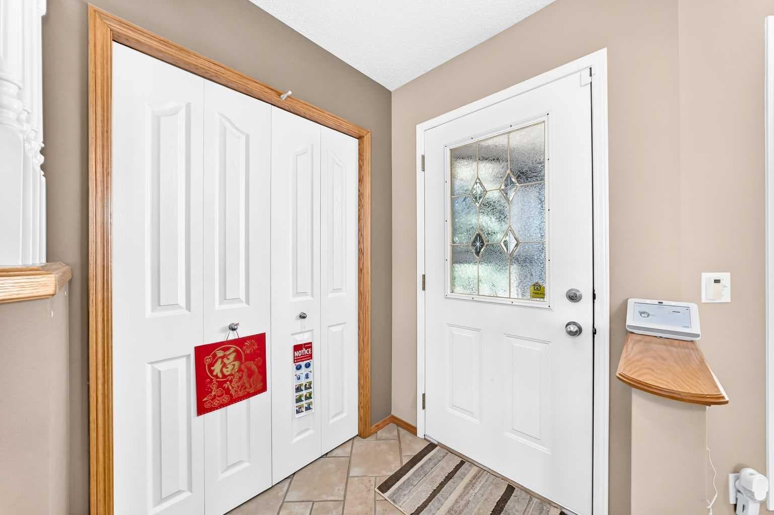 3767 Springbank Drive SW — photo 5