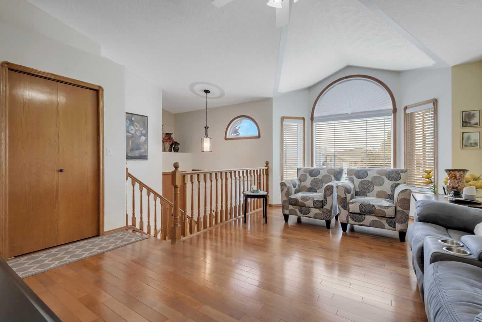 117 Doran Crescent — photo 4