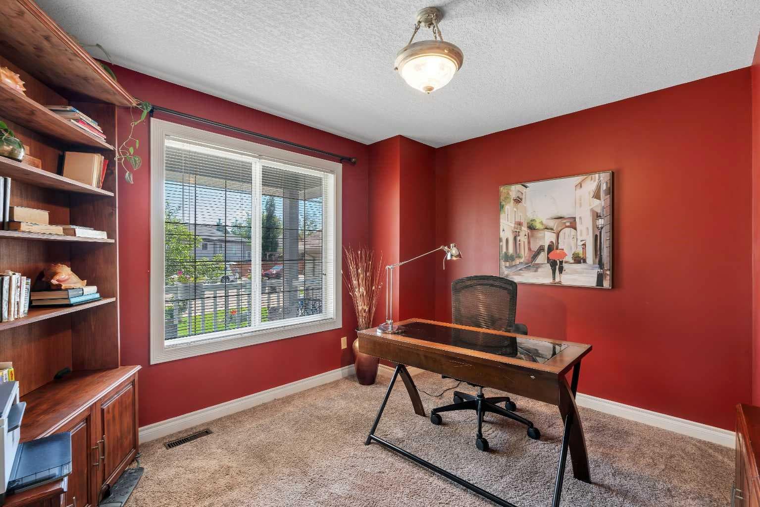 84 Willowbrook Crescent NW — photo 4