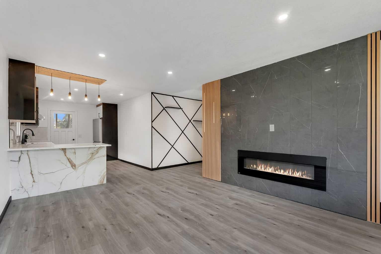 4108 13 Avenue NE — photo 1