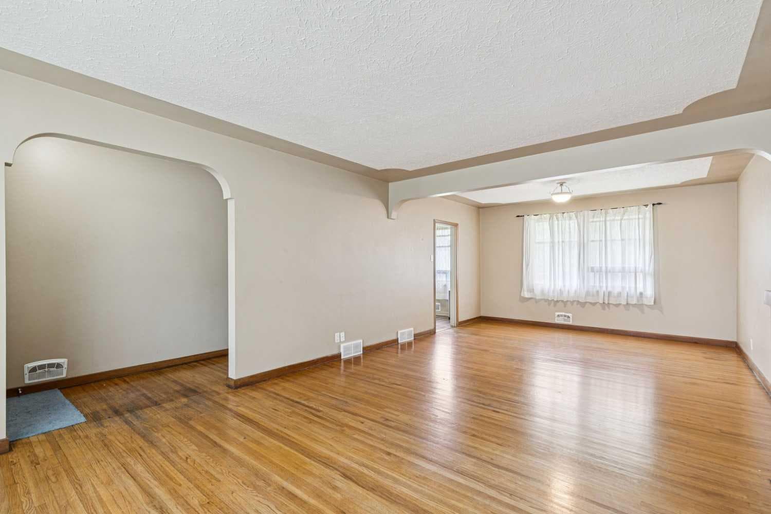 3103 13 Avenue SW — photo 4