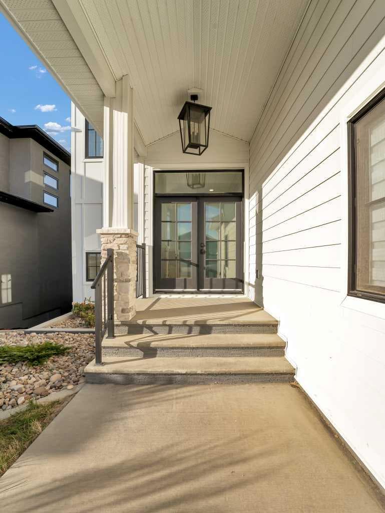 24 Coulee Ridge Drive SW — photo 4