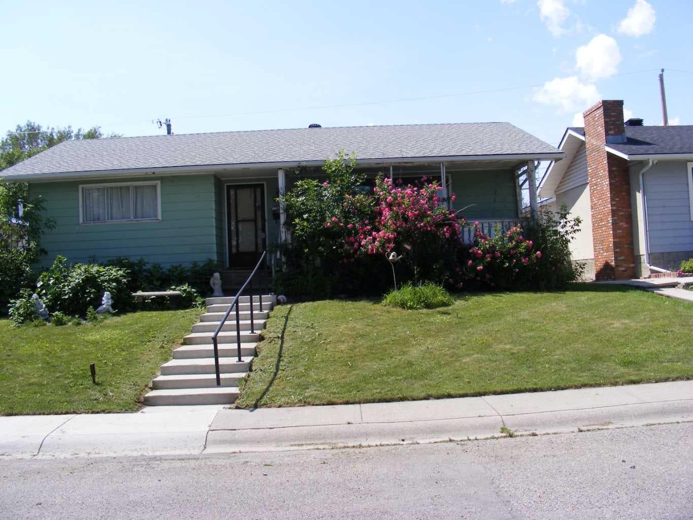 Detached in Penbrooke Meadows