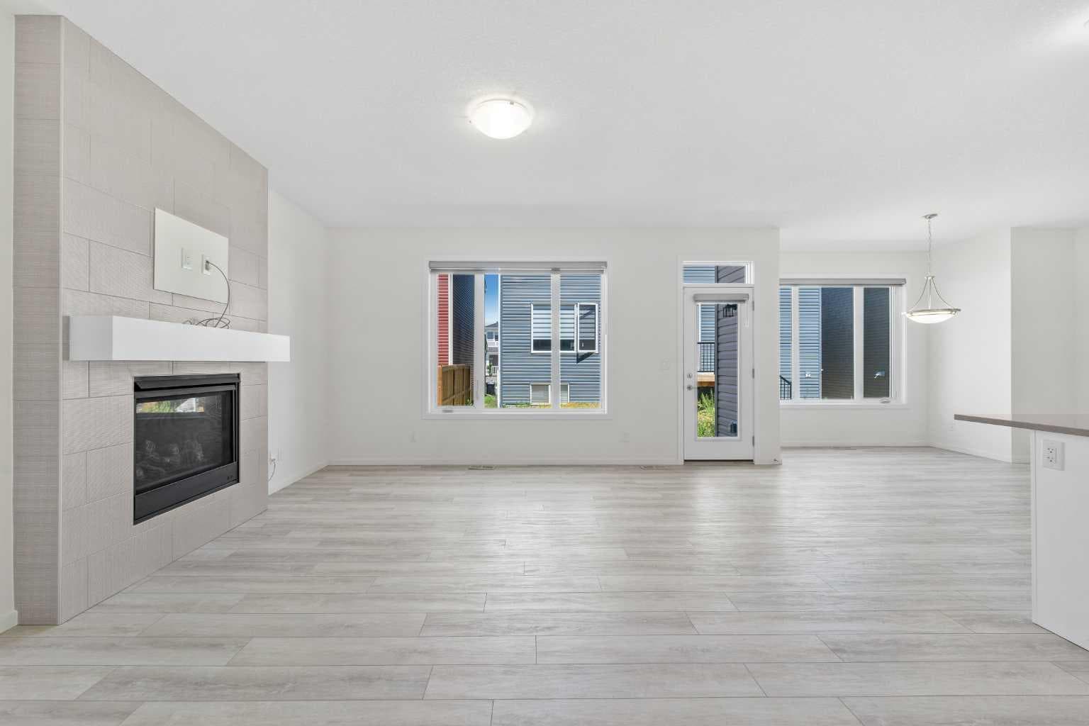 40 Carringham Gate NW — photo 3