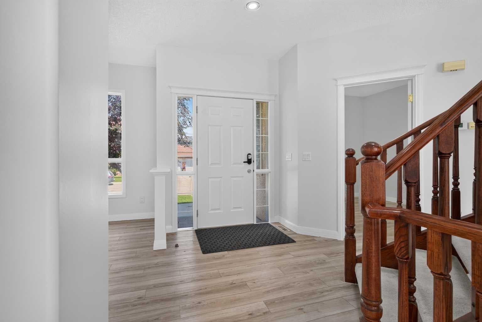 78 Hamptons Circle NW — photo 5