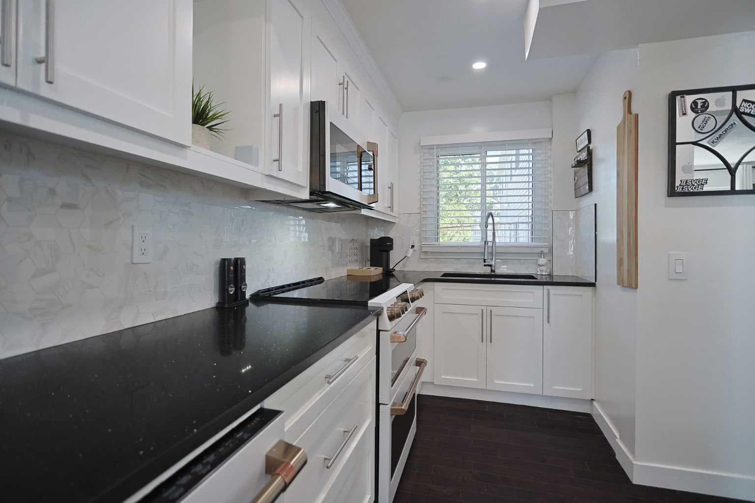 205, 310 Falconridge Crescent NE — photo 2