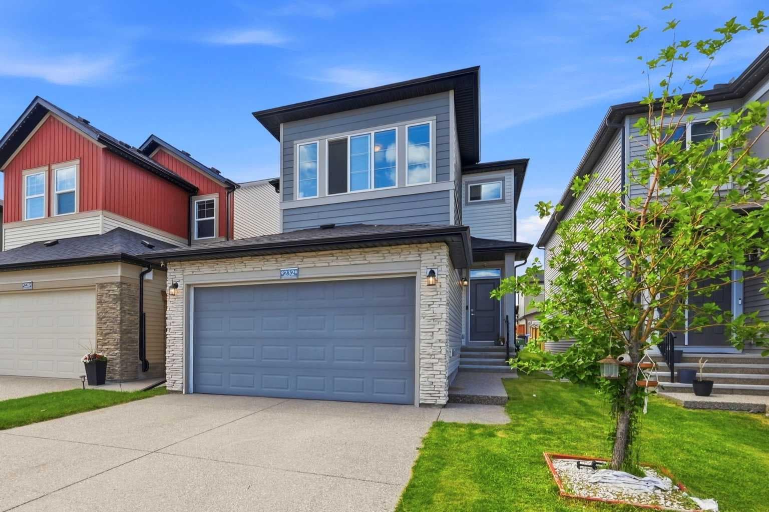 232 Cornerbrook Common NE — photo 2