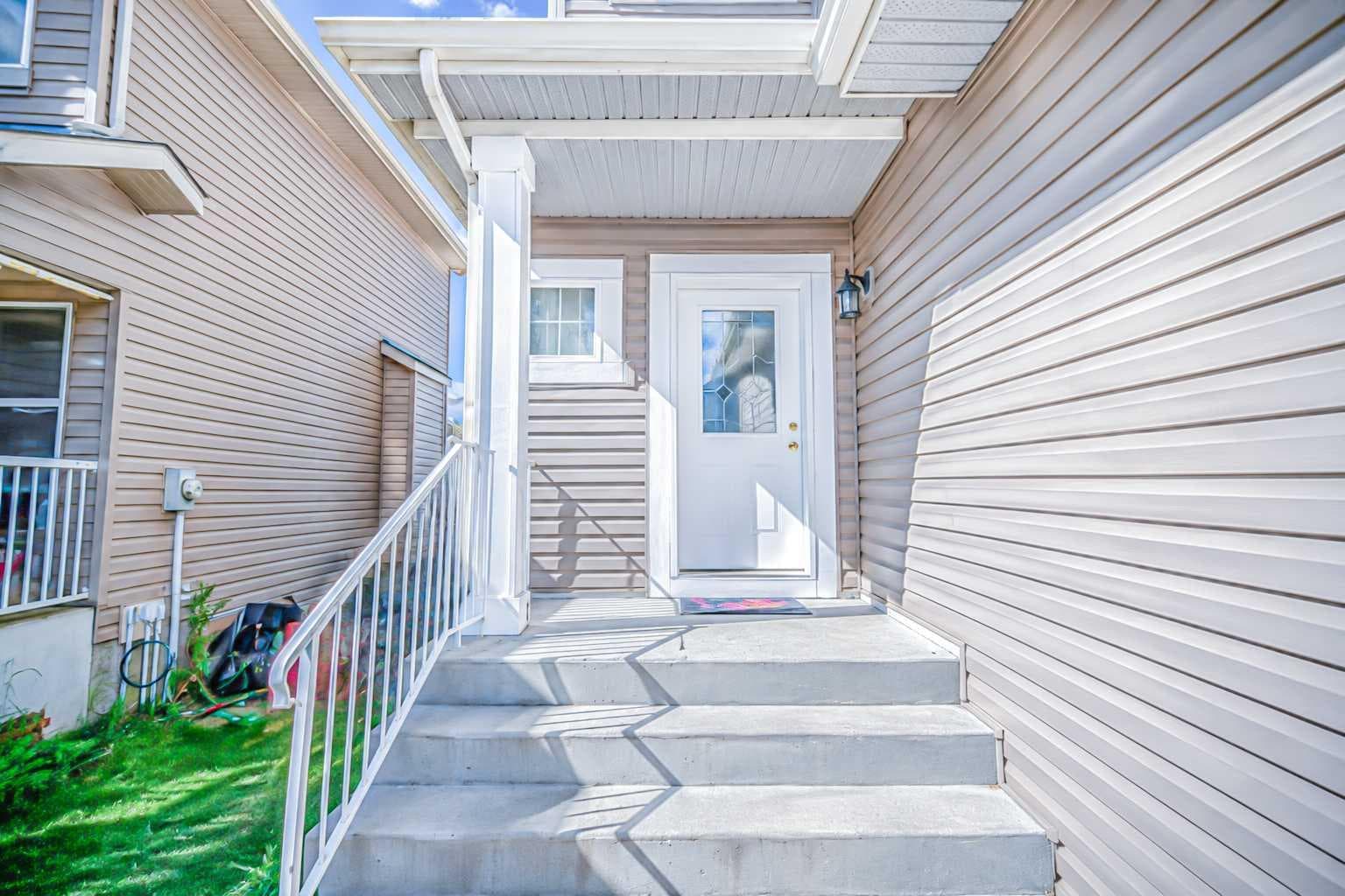 744 Luxstone Landing SW — photo 5